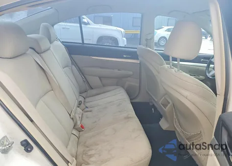 2011 Subaru Legacy 2.5I Premium z USA, uszkodzony, nr VIN 4S3BMCC62B3244247